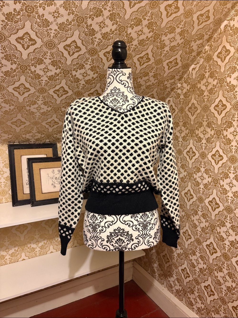 Vintage Liz Claiborne Fair Isle Nordic Sweater Black Cream Petite S